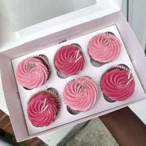 6 simple cupcakes