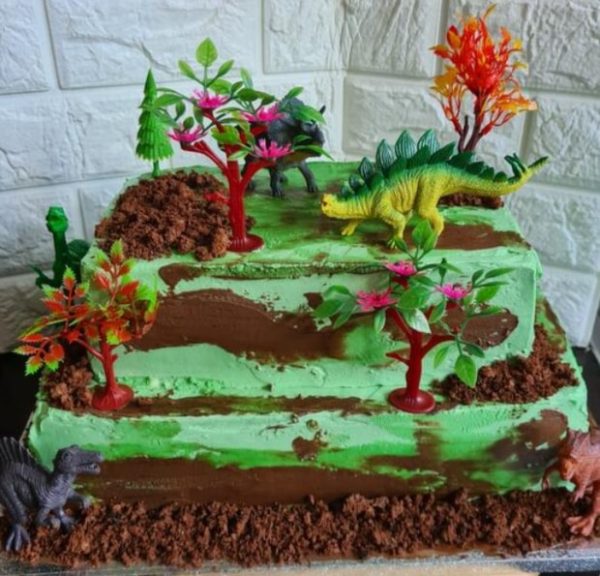 Dino cake